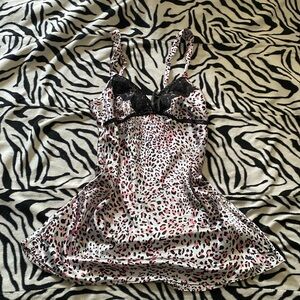 gorgeous cheetah leop print slip